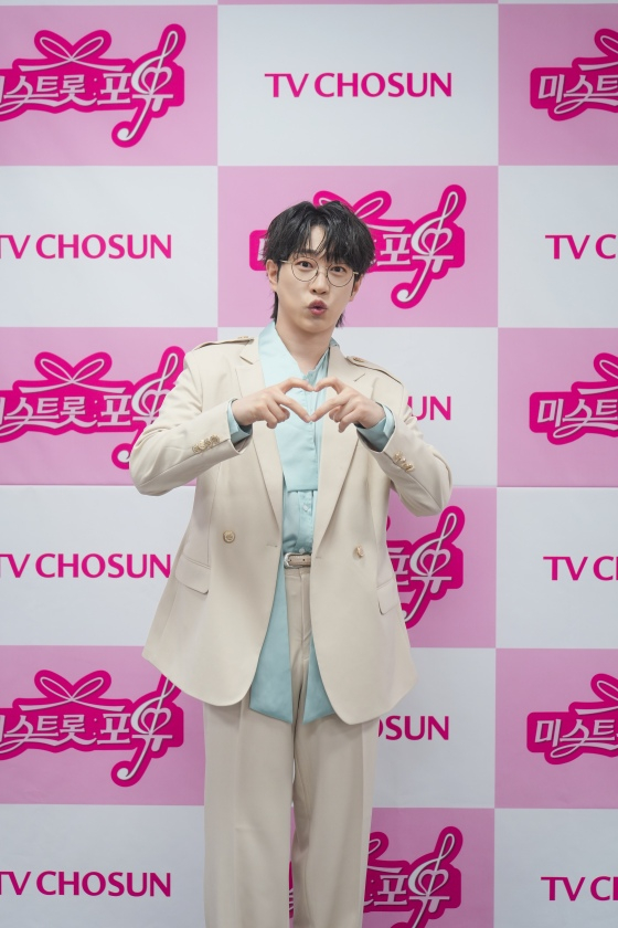 '미스트롯 포유' 안성훈 "아직 병아리 MC, 오빠 느낌으로 다가갈 것"