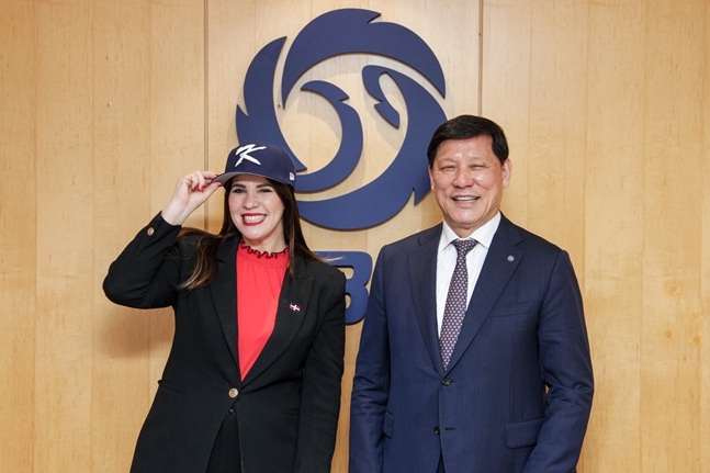 KBO 허구연 총재, 주한 도미니카 공화국 대사와 면담 "대표팀 평가전 개최 등 다양한 제안"