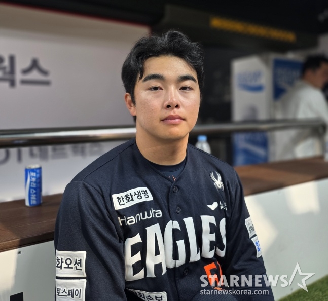 Hanwha Moon Hyun Bin đã trả lời phỏng vấn với phóng viên sau khi dẫn dắt Suwon KT giành chiến thắng vào ngày 15. /Ảnh = Phóng viên Kim Dong Yoon