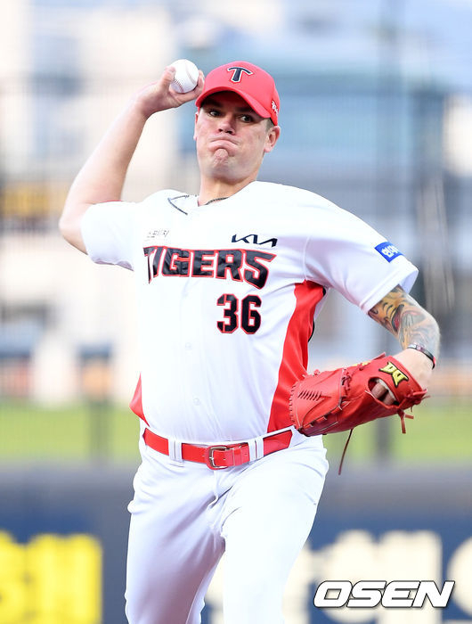 '대마초 밀수→KIA서 방출' 브룩스, 2년 만에 MLB 복귀전서 끝내기 만루포 헌납... '끝내' 방출 대기 통보