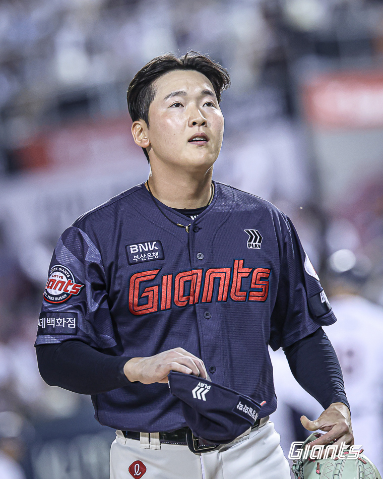 Lotte Giants pitcher Choi Jun-yong. /Foto=Lotte Giants