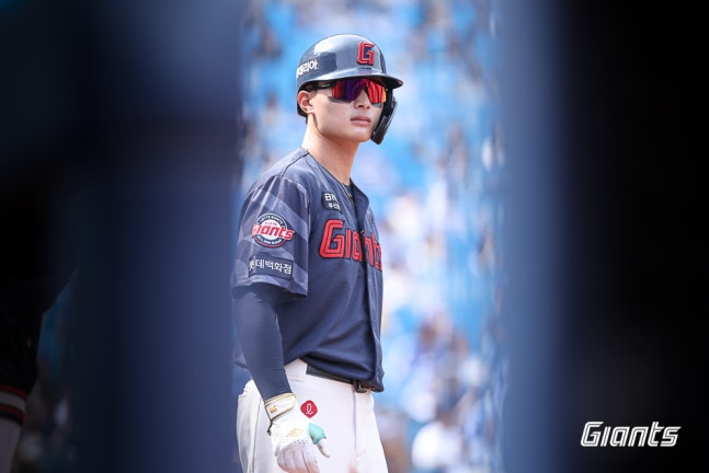 Lotte Giants outfielder Yoon Dong-hee. /Photo=Lotte Giants