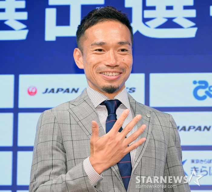 Yuto Nagatomo durante la rueda de prensa del día 17. /foto=Reuters=NEWS1