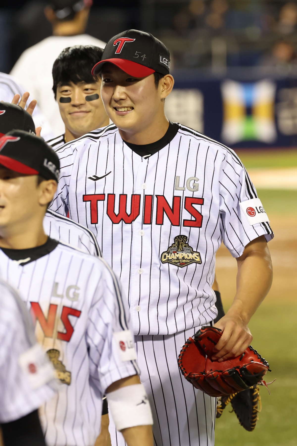 Son Ju-young, transformado en cerrador de los LG Twins. /Foto=LG Twins