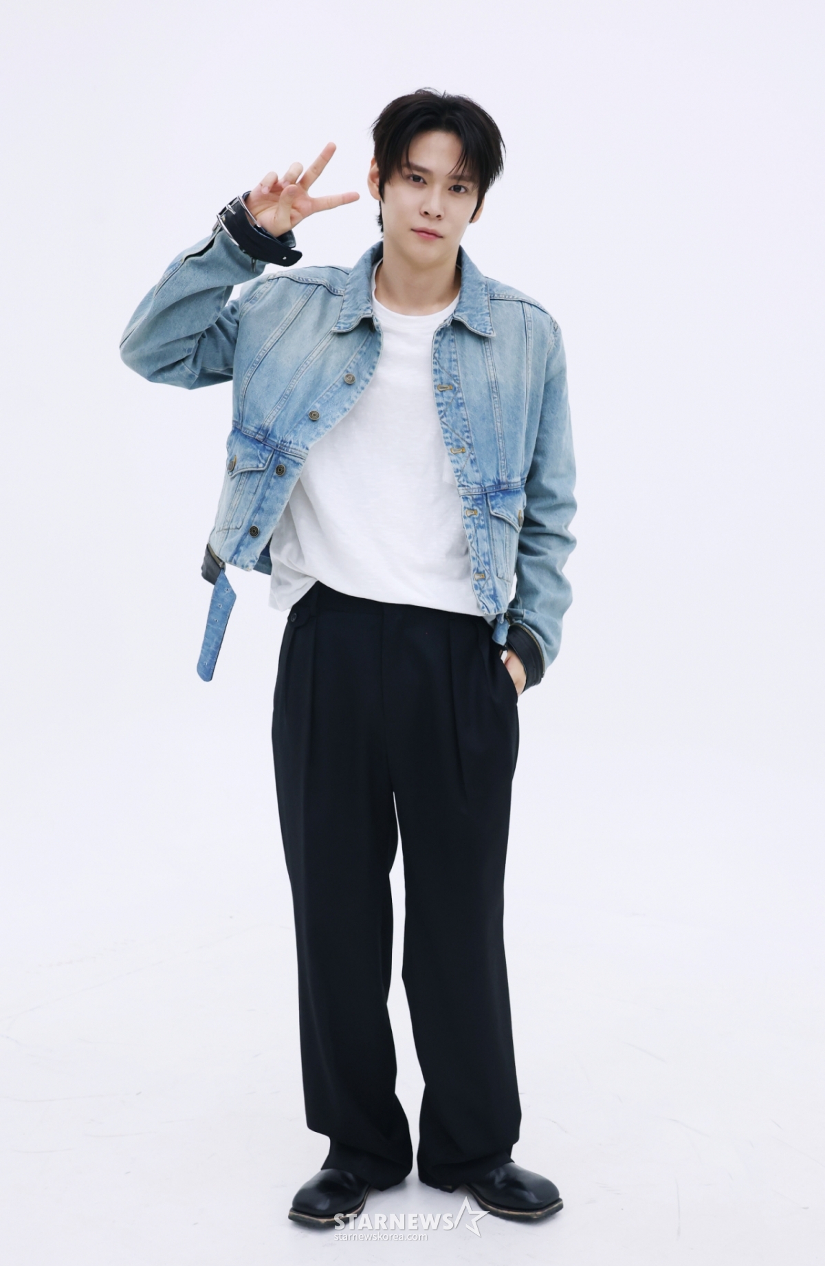 2026.05.08 Group Rise AAA Interview - Eunseok /Photo=Lee Dong-hoon