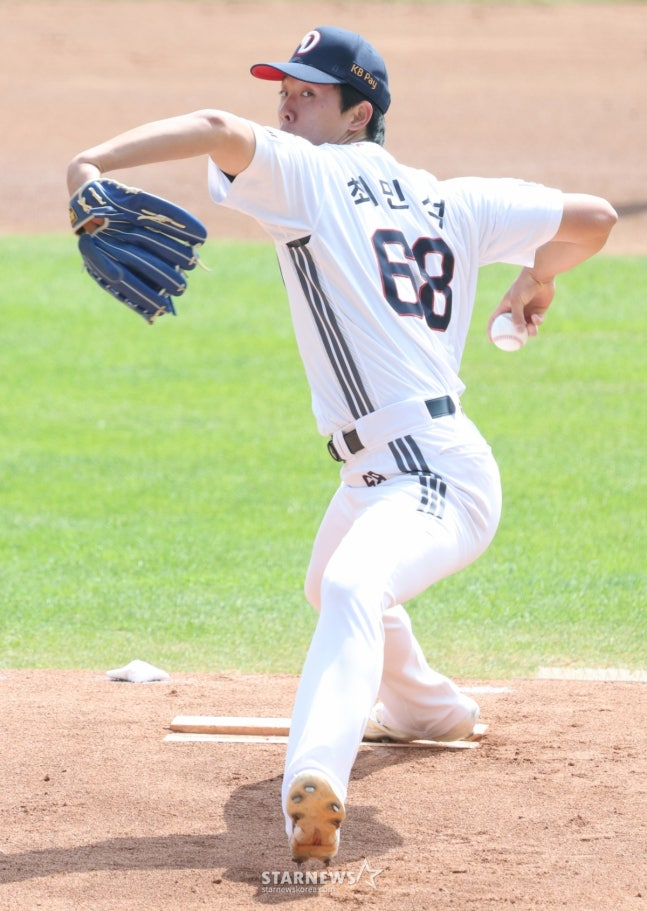 Choi Min-seok in action. /Photo=StarNews