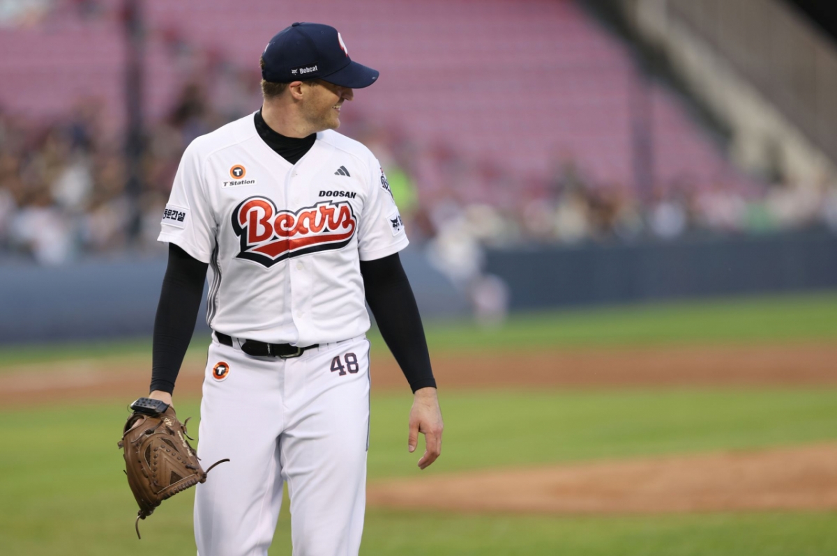 Матч Джамсиль NC Dinos - Doosan Bears 21-го числа. Взгляд Бенджамина, стартового игрока Doosan, который ярко улыбается. /Фото = Предоставлено Doosan Bears.