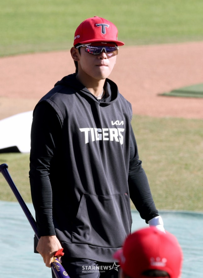 KBO 현역 팔로워 1위는 27만 거느린 '슈퍼스타' 김도영→류현진·구자욱·문동주 모두 제쳤다! 통합 1위는 이정후 [특집]