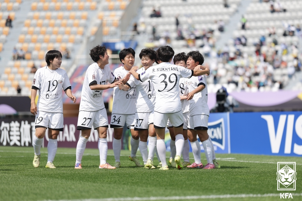 Players from North Korea's Hometown Women's Football Club celebrate after scoring a goal during the 2025-2026 Asian Football Confederation (AFC) Women's Champions League (AWCL) final against Tokyo Verdy Beleza at Suwon Sports Complex on the 23rd. /Photo=Korea Football Association