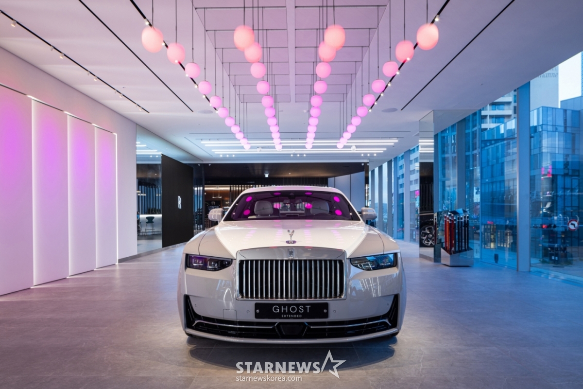Phòng trưng bày Rolls-Royce ở Busan / Cung cấp ảnh = Xe ô tô Rolls-Royce