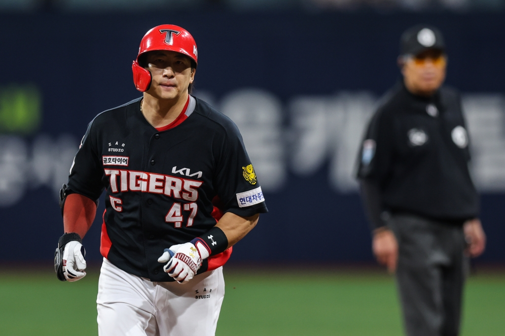 KIAタイガースのナ·ソンボムの27日の試合の様子。 /写真=KIAタイガース提供