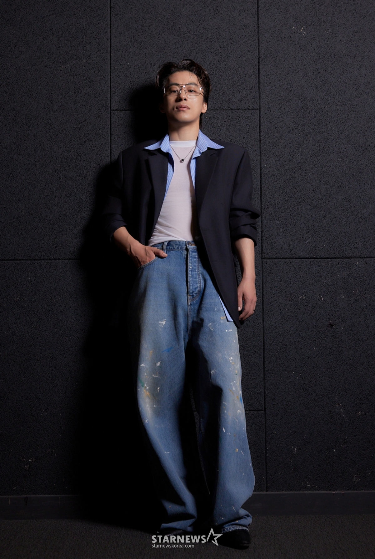 Actor Koo Kyo-hwan of the film 'COLONY' (directed by Yeon Sang-ho) poses for a roundtable interview held on the 28th. /Photo provided=Showbox 2026.05.28 /Photo=Lee Dong-hoon photoguy@