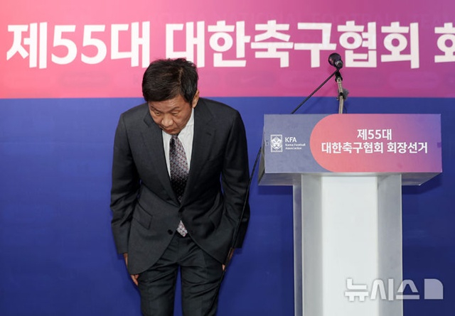 President of Han Chuk-gu-hyeop (Chairman) who announced his intention to resign. /Photo=NEWSIS