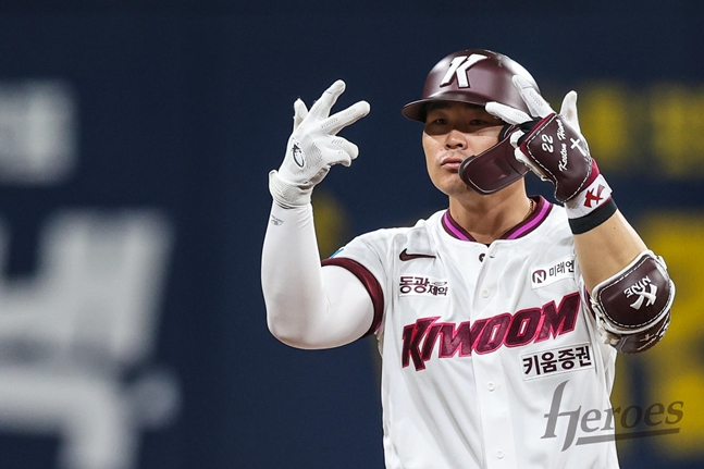 Hira, who made his debut on the 30th. /Photo=Kiwoom Heroes