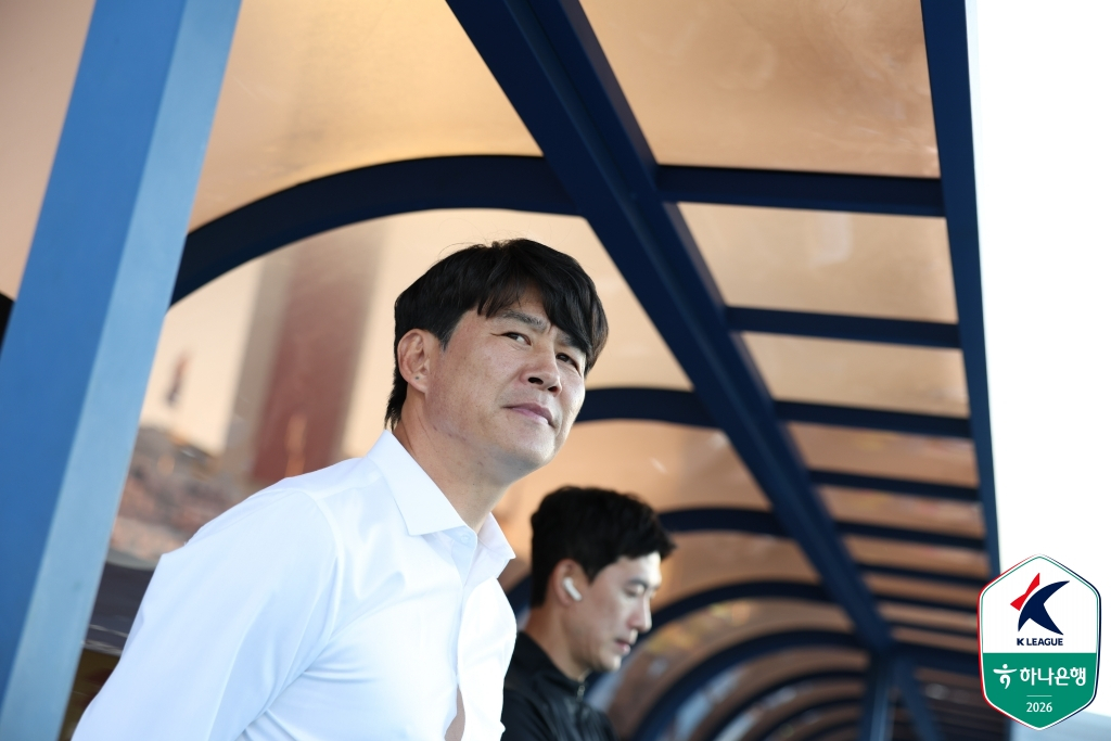 Park Geon-ha, SuwonFC manager. /Photo=Korea Professional Football League