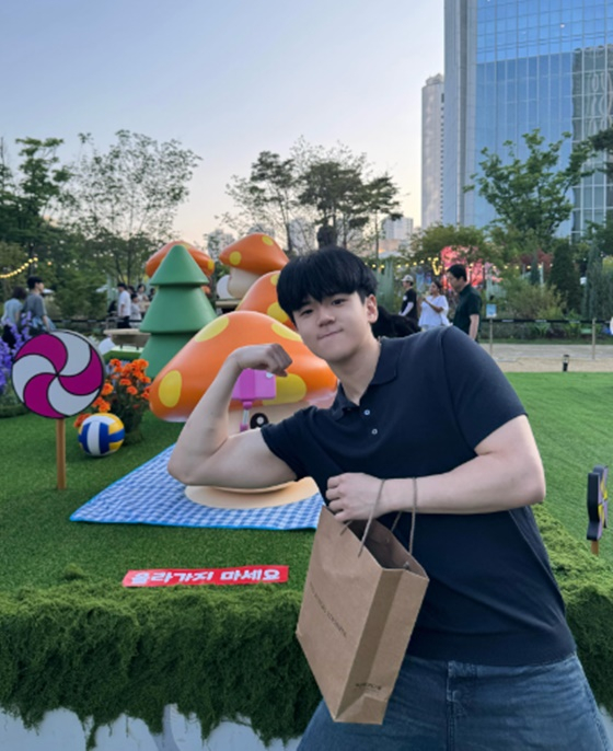 '윤민수 子' 윤후, ♥최유빈과 데이트 중?..남친짤 대방출