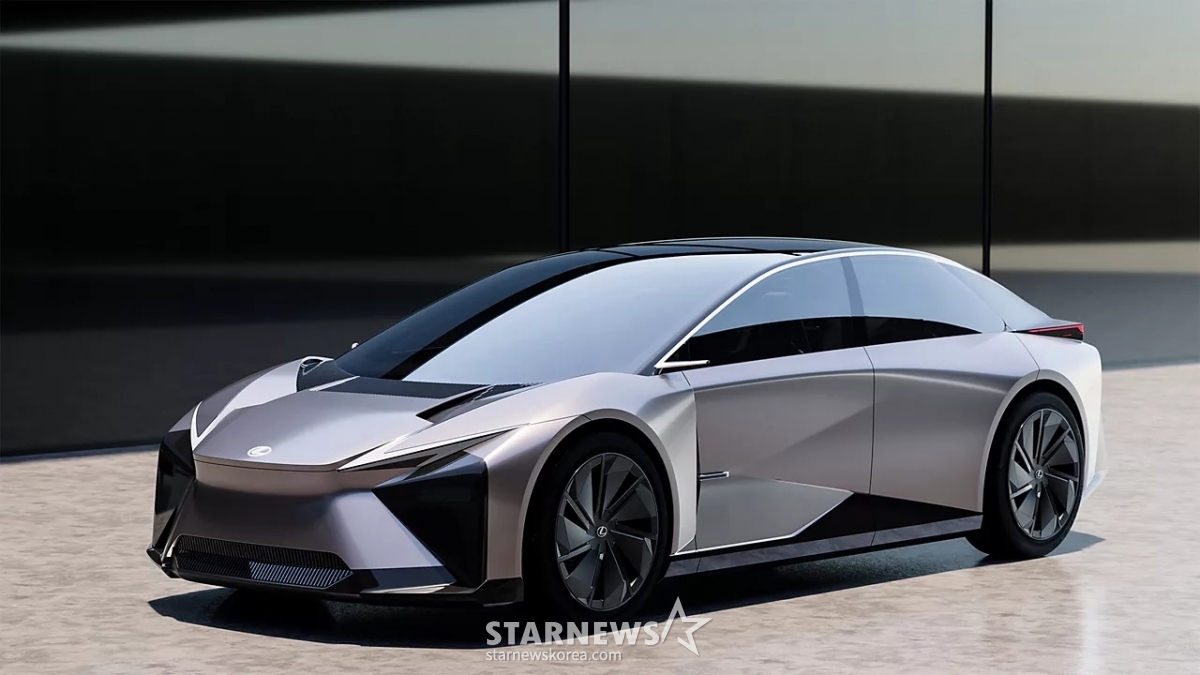 Lexus LF-ZC