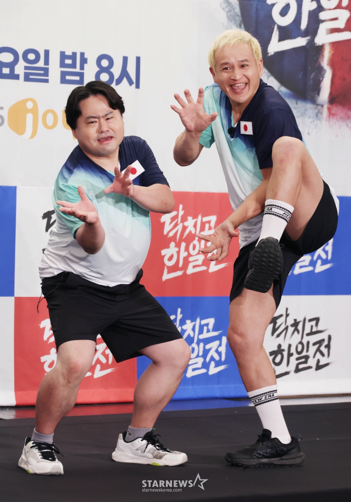 Japanese comedians Fukushima Yoshinari and Wes-P attended the production press conference for KBS Joy's variety show 'Shut Up, Korea-Japan Match' held at the Stanford Hotel in Sangam-dong, Mapo-gu, Seoul, on the afternoon of the 2nd, posing for photos. 'Shut Up, Korea-Japan Match' is a variety show with the concept of resolving various issues between Koreans and Japanese through games, and it will premiere on the 7th. /2026.06.02 /Photo=Lee Dong-hoon photoguy@