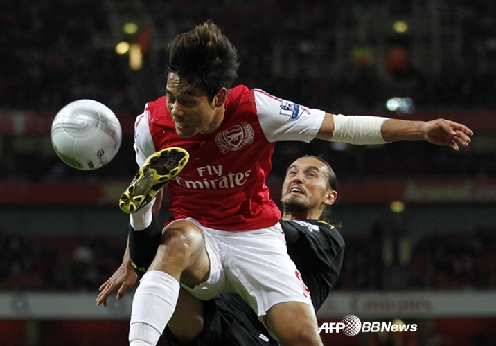 Hình ảnh trận đấu thời Arsenal của Park Joo Young. /AFPBBNews = Tin tức 1