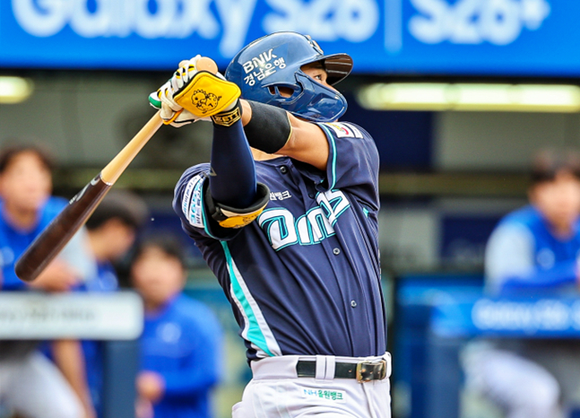 Kim Joo-won, who hit home runs in three consecutive games. /Photo=NC Dinos