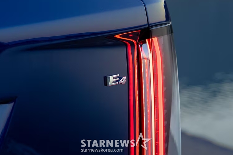 2027 Cadillac powertrain labeling system