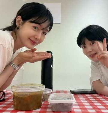 /写真=ソン·ユリ個人アカウント