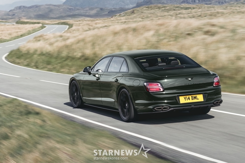 The New Flying Spur/Photo courtesy of Bentley