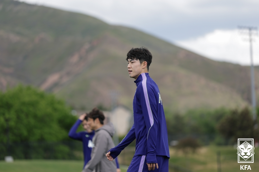 Lee Ki-hyeok, central de la selección de fútbol de la República de Corea. /Foto=Asociación de Fútbol de Corea