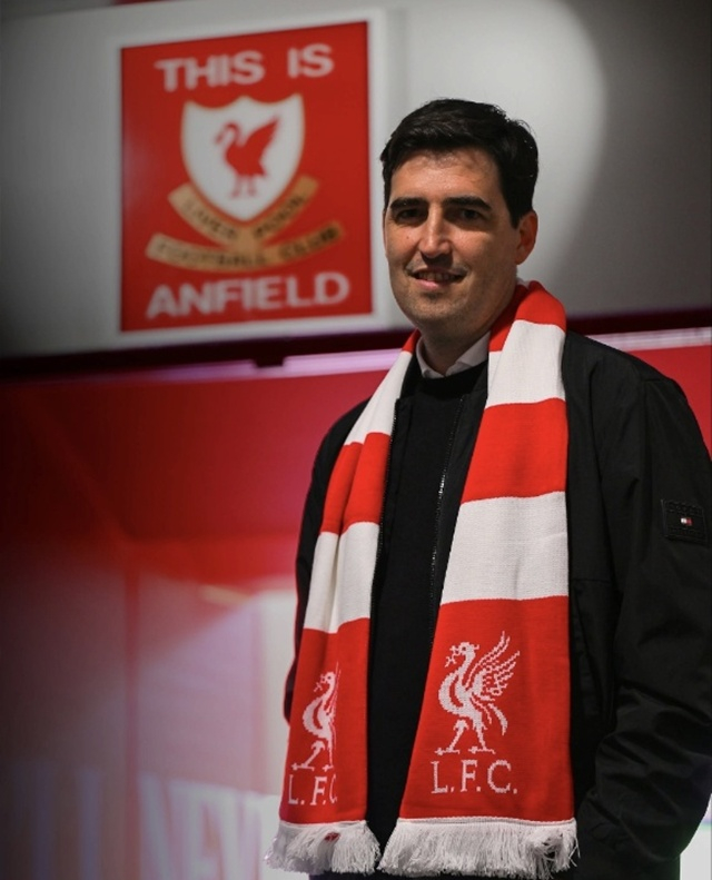 Oficial: Andoni Iraola, entrenador. /foto=Redes sociales de Liverpool