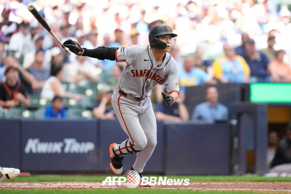 Imagen del jardinero de los San Francisco Giants Lee Jung-hoo el 5 (hora de Corea). /AFPBBNews=NEWS1