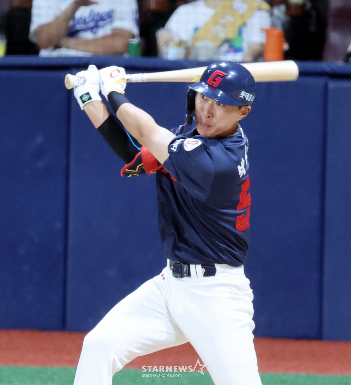 Park Seung Wook của Lotte Giants. /Ảnh = Phóng viên cao cấp Kang Young Jo