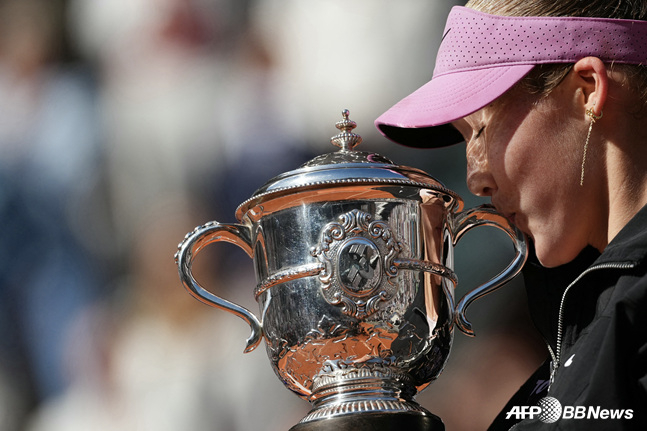 Mira Andreyeva, winner of the 2026 French Open. /AFPBBNews=NEWS1
