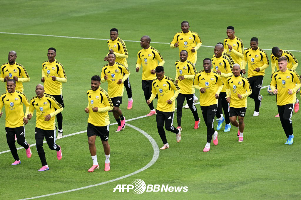 Jugadores del equipo nacional de fútbol de la República de Sudáfrica en entrenamiento. /AFPBBNews=NEWS1