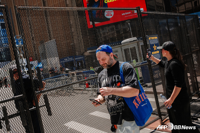 Barbed wire has been installed around Madison Square Garden. /AFPBBNews=NEWS1