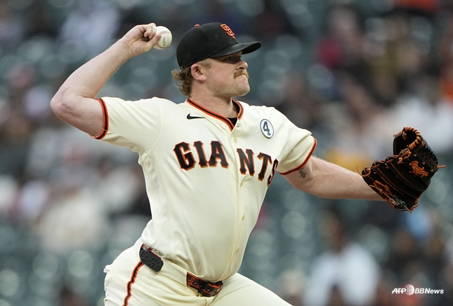 Logan Webb, who pitched brilliantly for 8 innings allowing only 1 run. /AFPBBNews=NEWS1