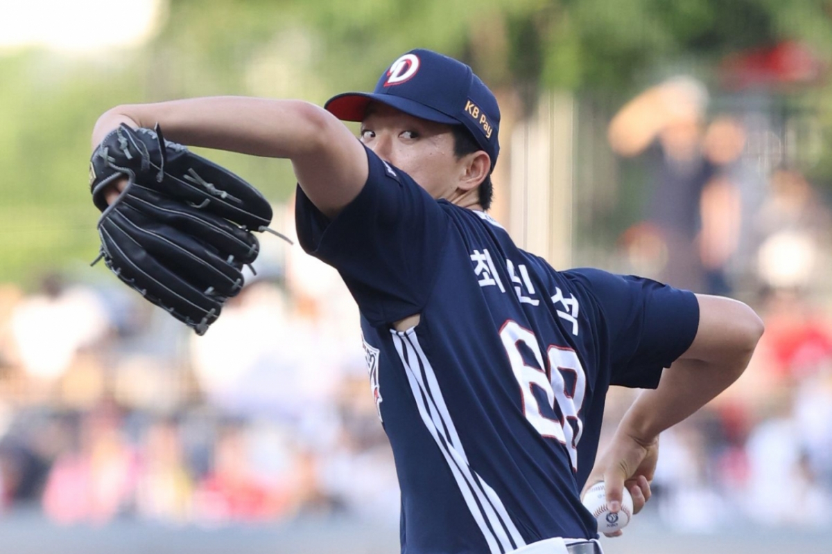 12日、光州(クァンジュ)斗山(トゥサン)ベアーズ対KIAタイガース戦。 斗山(トゥサン)の先発投手チェ·ミンソクの姿。 /写真=斗山ベアーズ提供