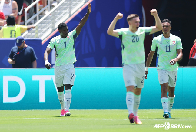 Switzerland's goal celebration. /AFPBBNews=NEWS1