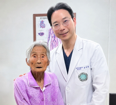 /Cung cấp ảnh = Bệnh viện động mạch vành