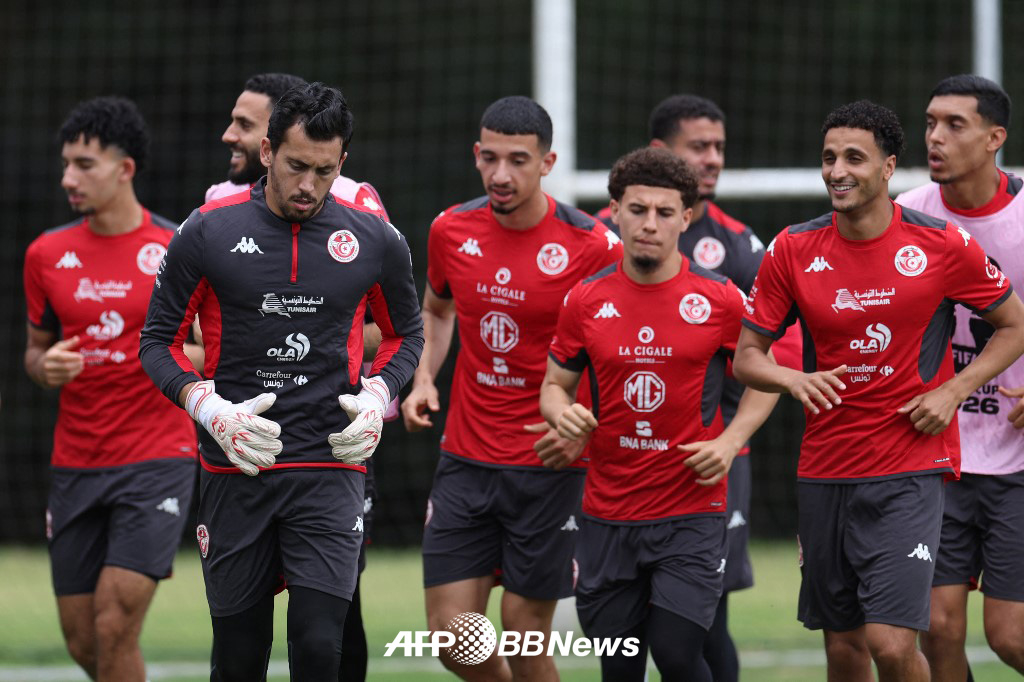 Tunisia national football team players during training. /AFPBBNews=NEWS1