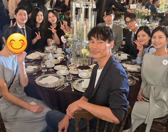 /Photo=28th Generation Kyung-soo SNS