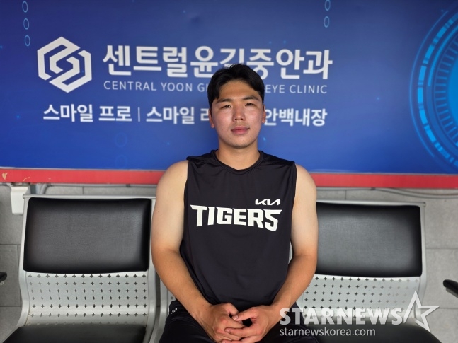 Hwang Dong-ha de KIA realizó una entrevista con StarNews el día 17 antes del partido contra LG Gwangju. /Foto=reportero Kim Dong-yun