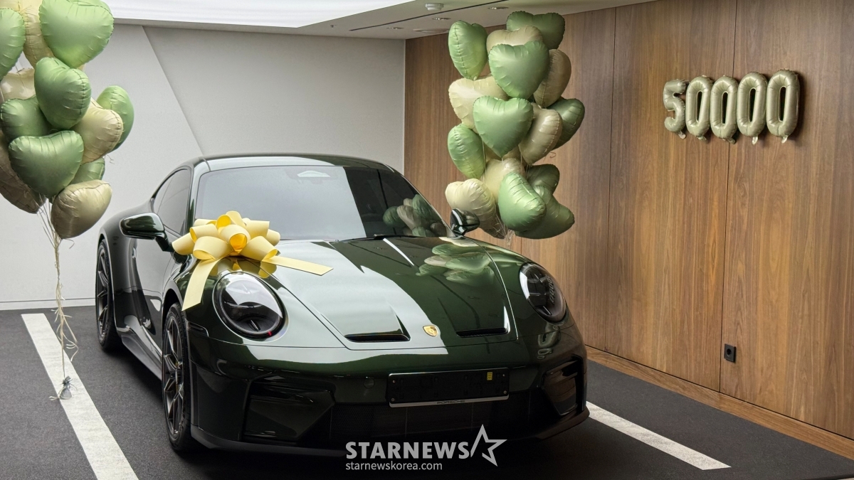 Porsche Official Dealer SSCL