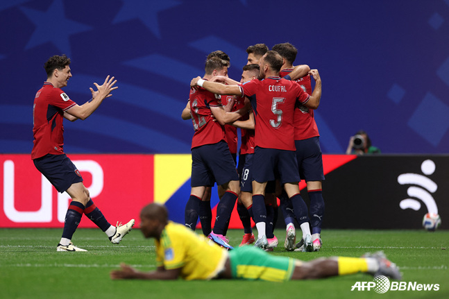 Czech Republic's goal celebration. /AFPBBNews=NEWS1