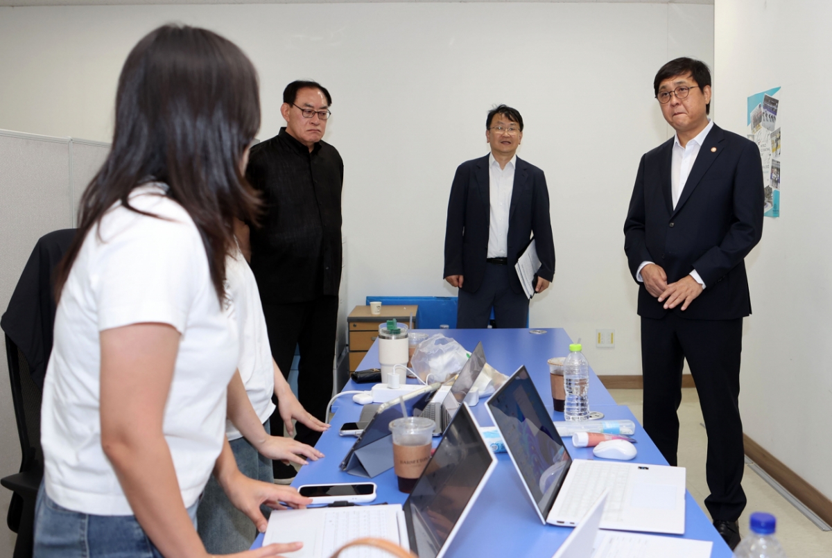 ハンドボール競技場入居種目団体関連の追加対策会議の様子。 /写真=文化体育観光部提供