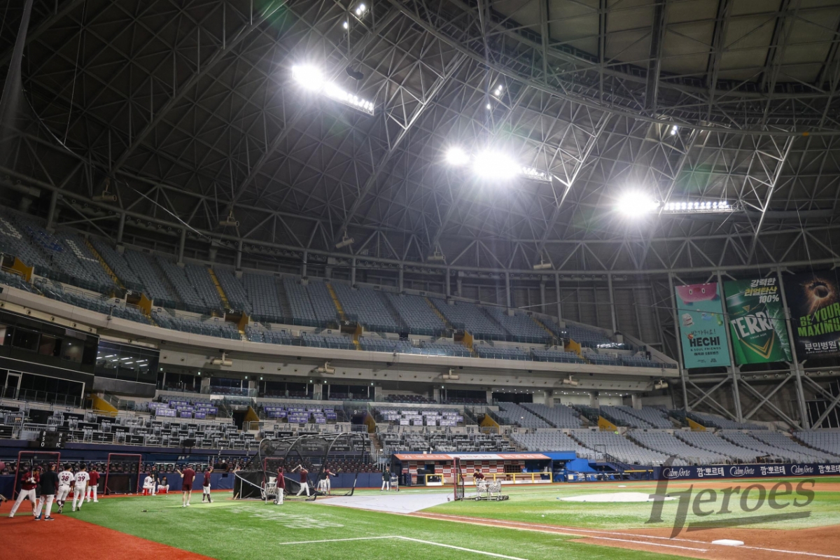 Scene of a night special batting practice on May 29. /Photo=Kiwoom Heroes