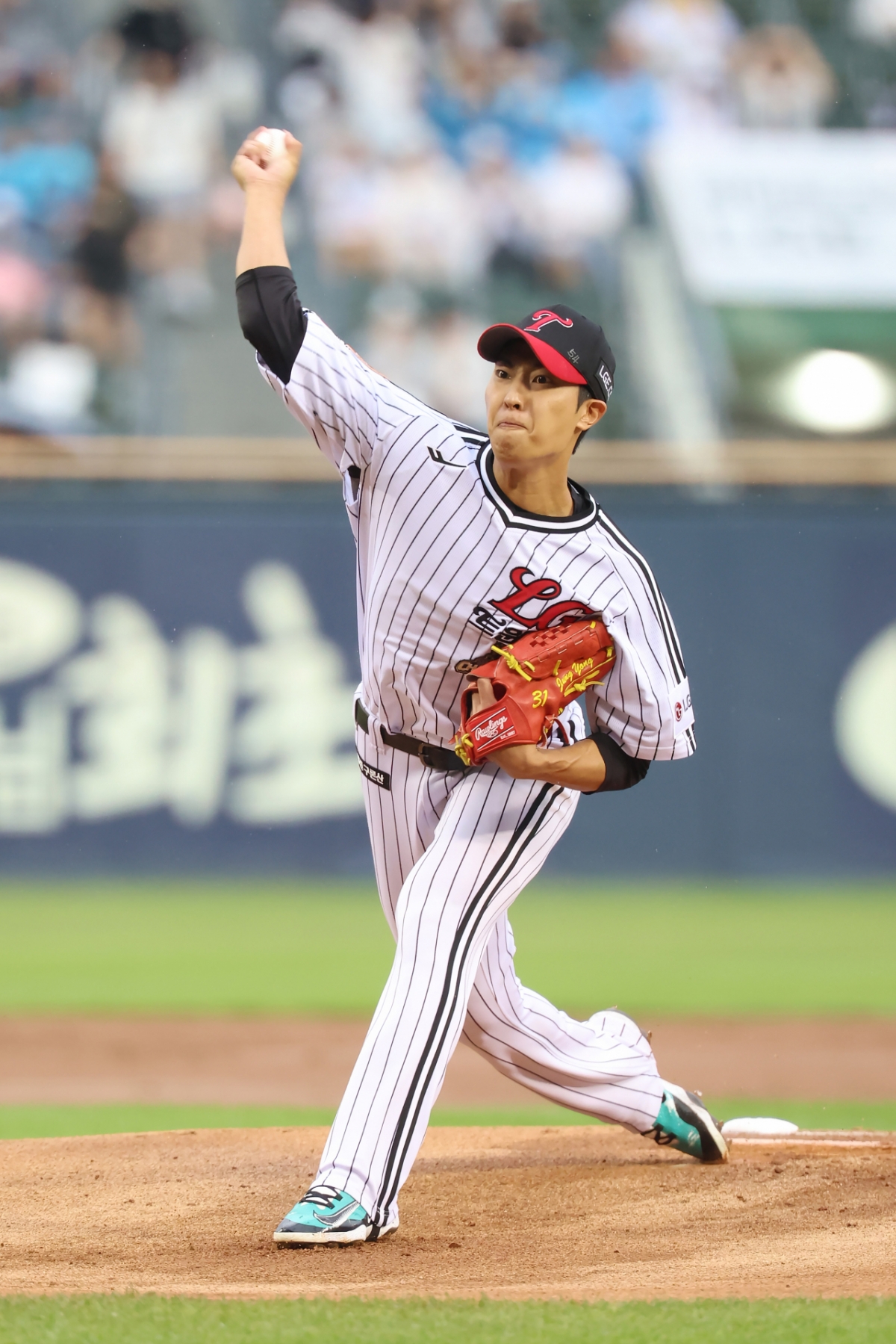 LGツインズの李ジョンヨンの19日の試合の様子。 /写真=LGツインズ提供