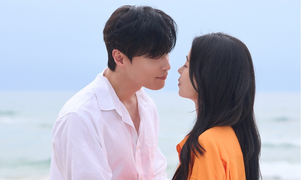 De izquierda a derecha: Heo Nam-jun, Im Ji-yeon /foto=SBS 'Un mundo maravilloso'