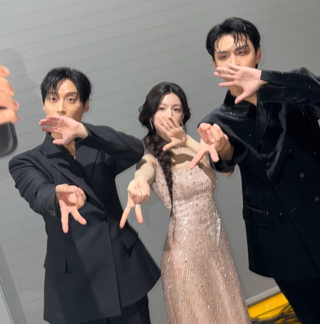 左からホ·ナムジュン、コ·ユンジョン、キム·ドフン/写真=キム·ドフンのインスタグラム