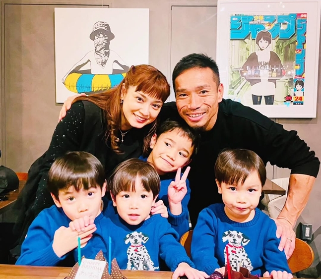 4人の息子がいる長友家族。 /写真=長友佑都公式SNS