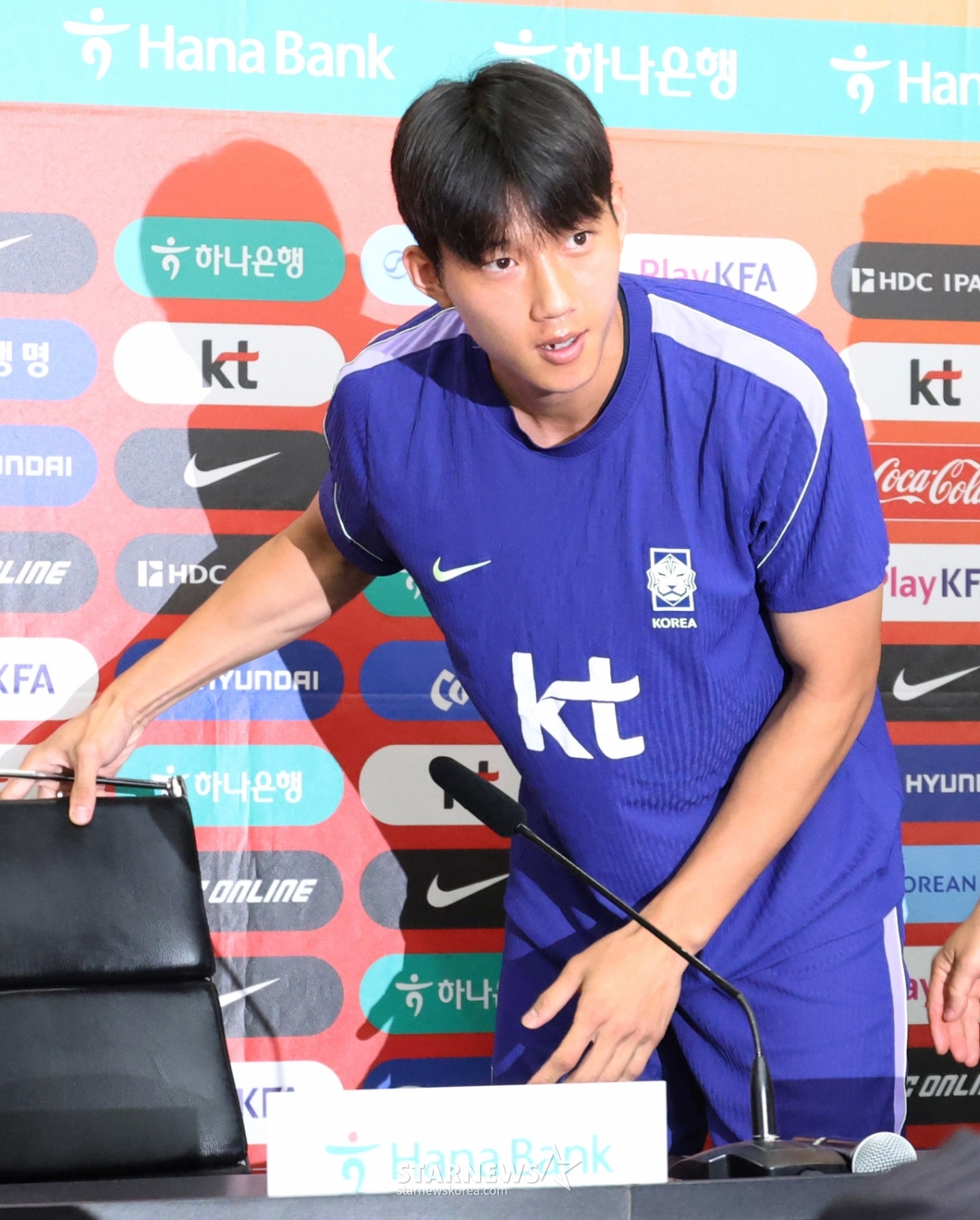 [B하인드★] 홍명보호 수비의 핵 이한범 '남아공전 실수 없이 국민께 영광 안기고파' EPL 러브콜은 그 다음에...